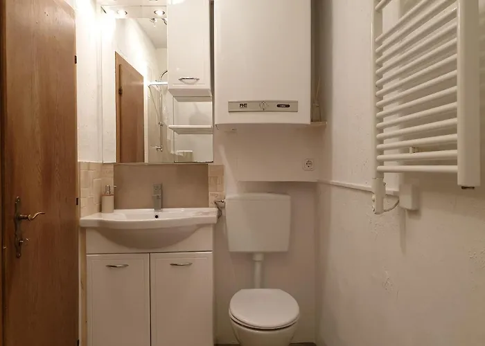 Lägenhet Alm-ferienhaus Gaisegg Am Klippitztoerl Bad Sankt Leonhard im Lavanttal